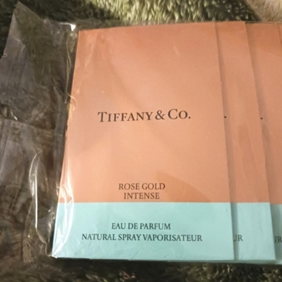 Tiffany & Co Rose Gold Intense 1.5 ML Eau De Parfume Spray Vaporisateur- Sleeve